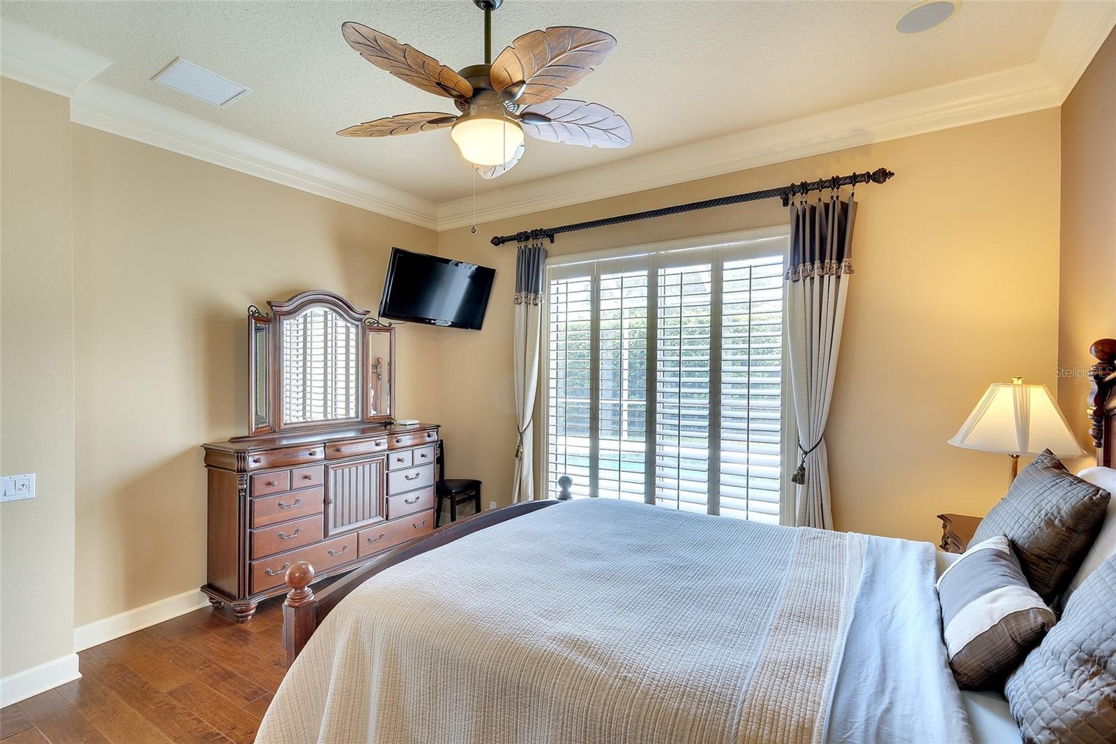 9735 53rd Dr E, Bradenton, FL 34211