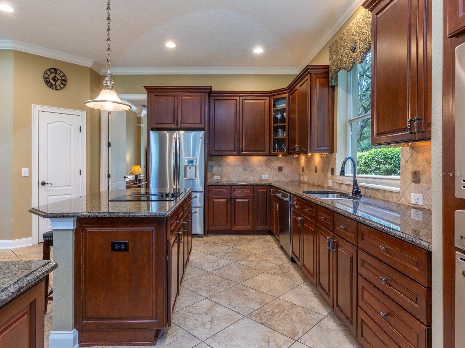 25846 Feather Ridge, Sorrento, FL 32776