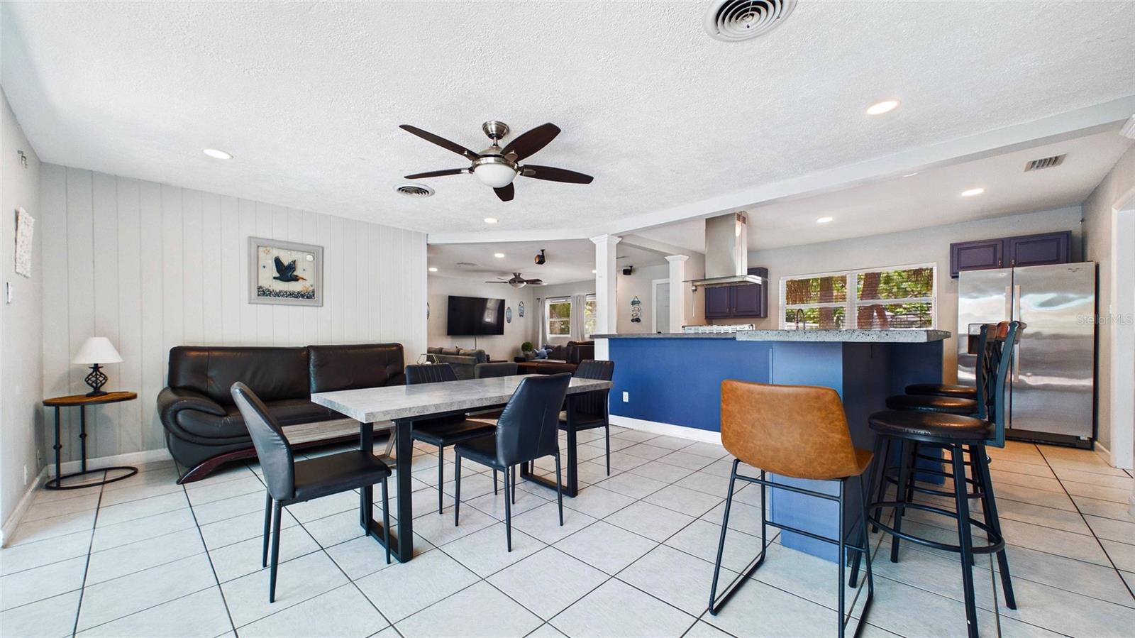 6400 Pelican, St Petersburg, FL 33707