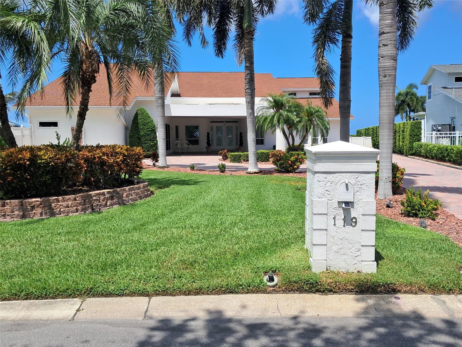 119 Carlyle, Palm Harbor, FL 34683