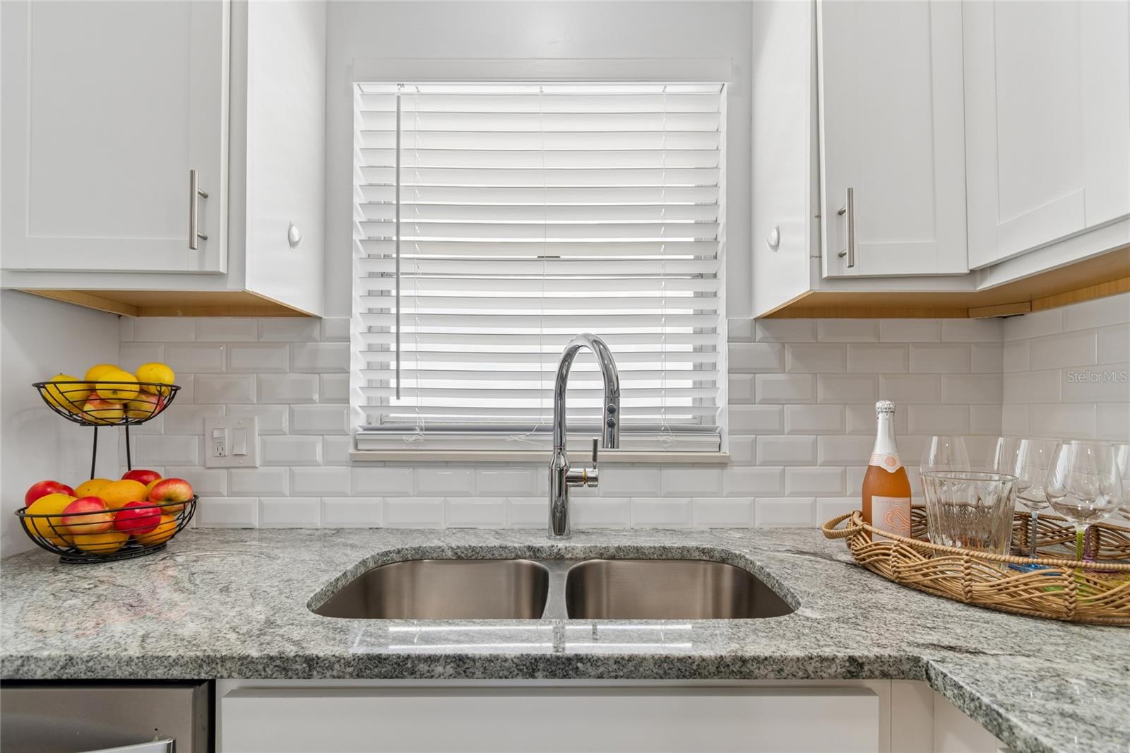 5980 Shore Unit 909, Gulfport, FL 33707