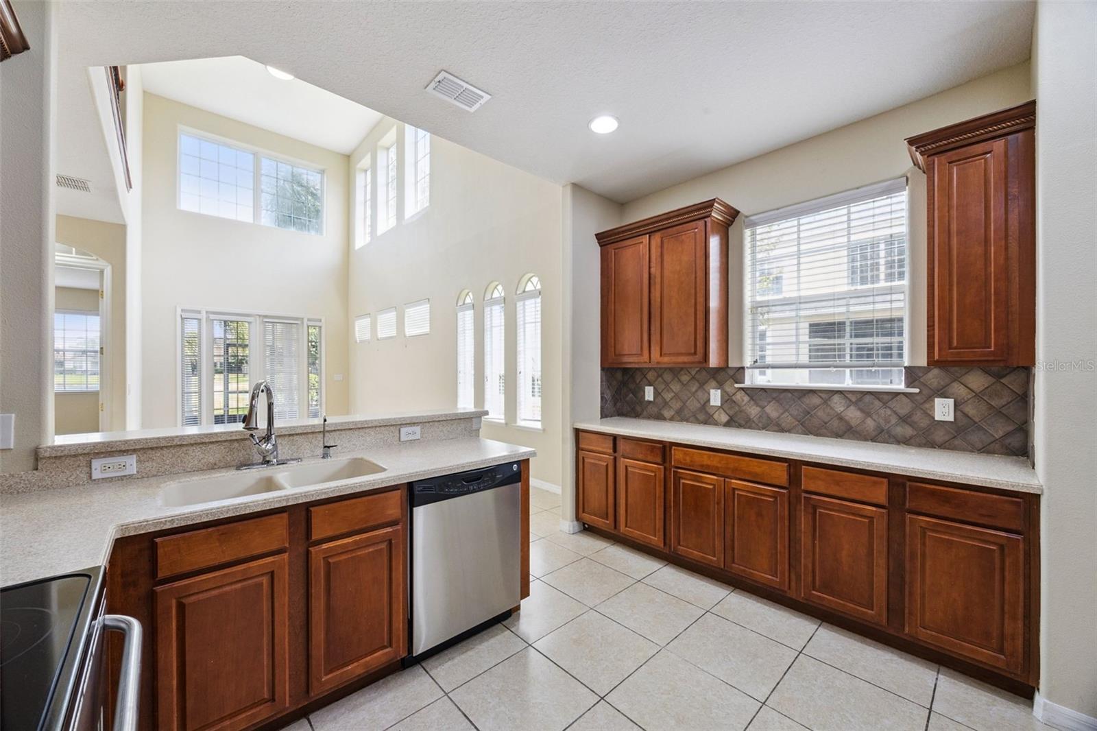 551 Terrace Spring, Orlando, FL 32828