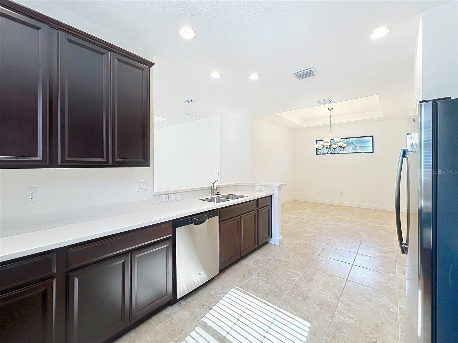 8335 Alberata Vista, Tampa, FL 33647