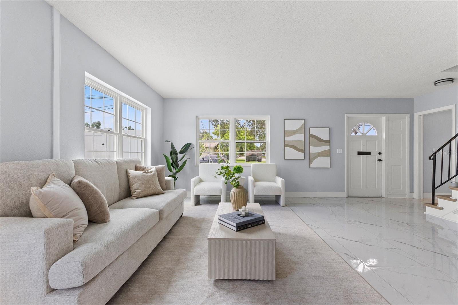 4000 14th, St Petersburg, FL 33703