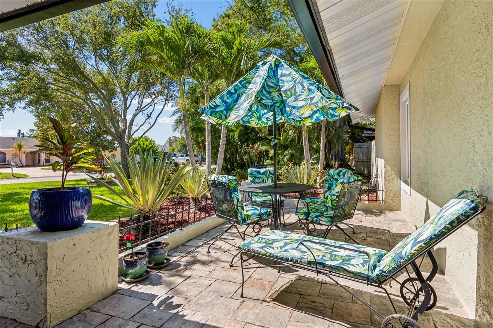 725 Del Oro, Safety Harbor, FL 34695