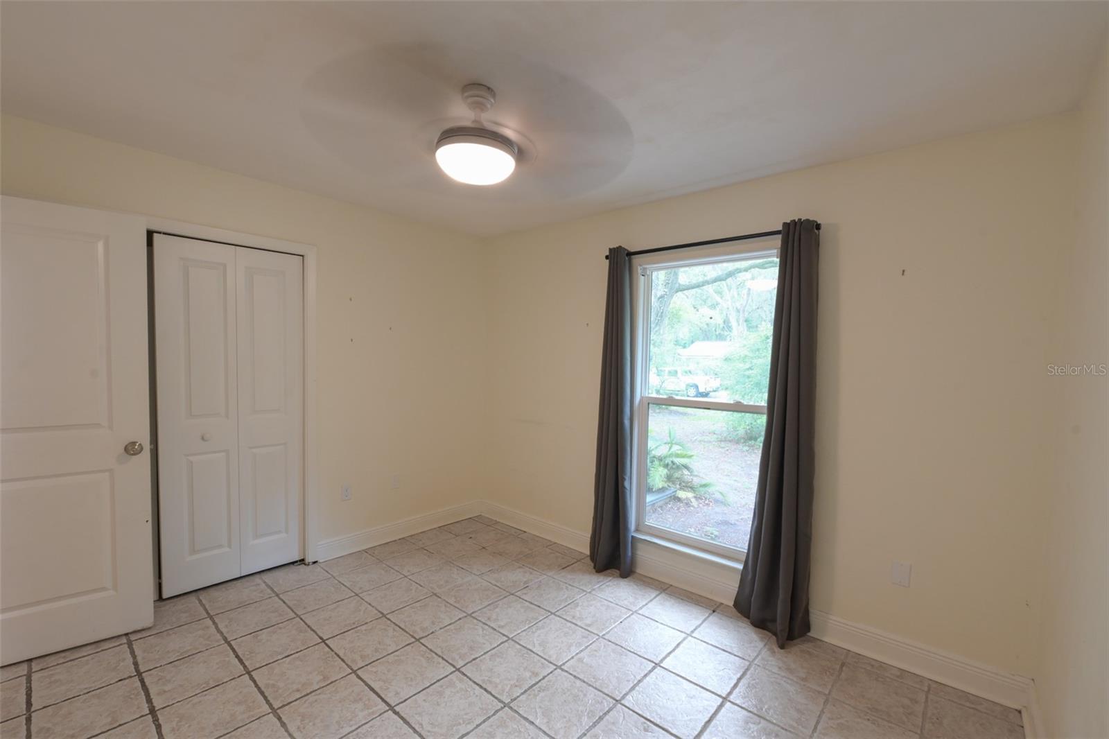 7616 10th, Gainesville, FL 32607