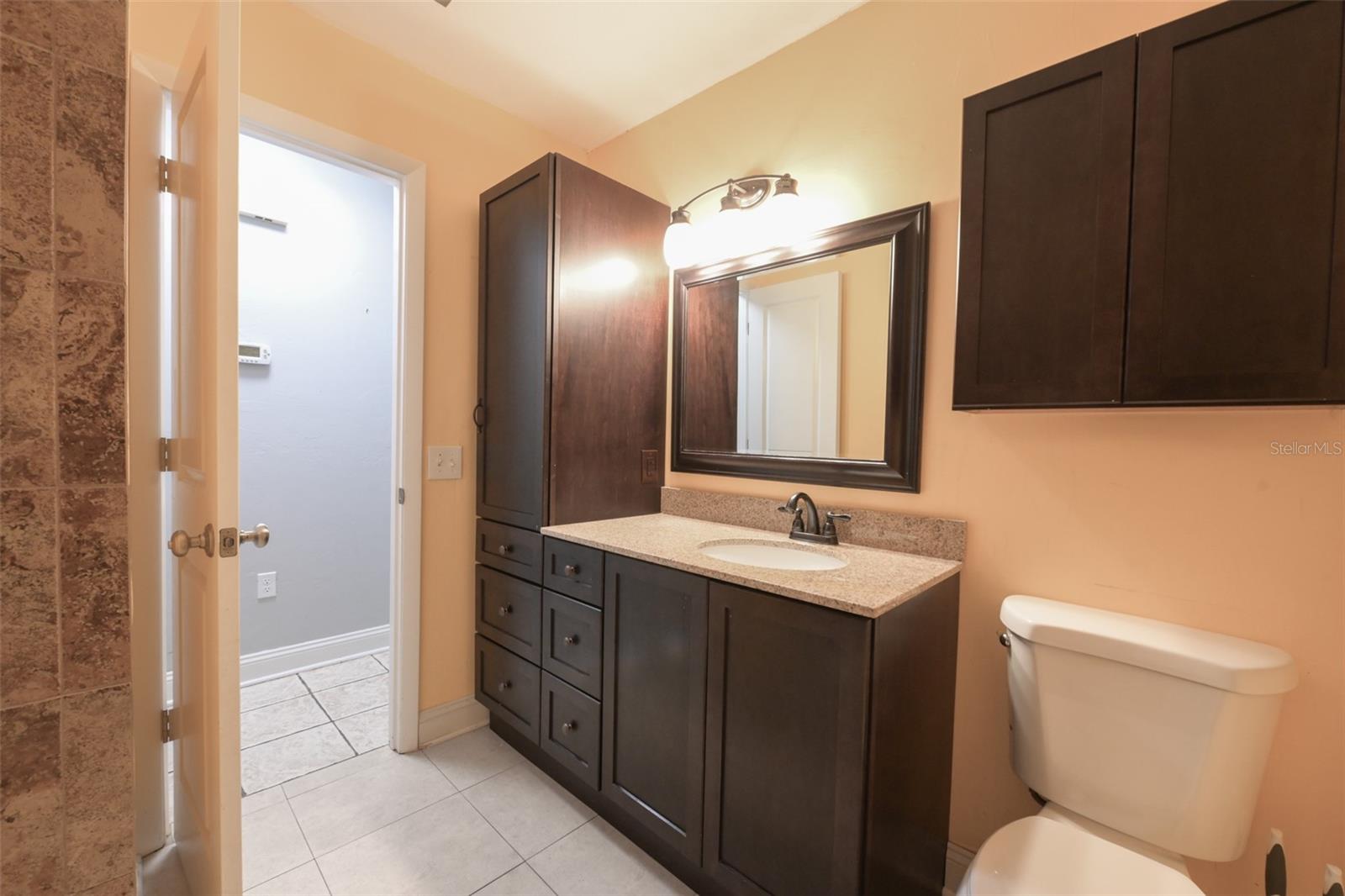 7616 10th, Gainesville, FL 32607
