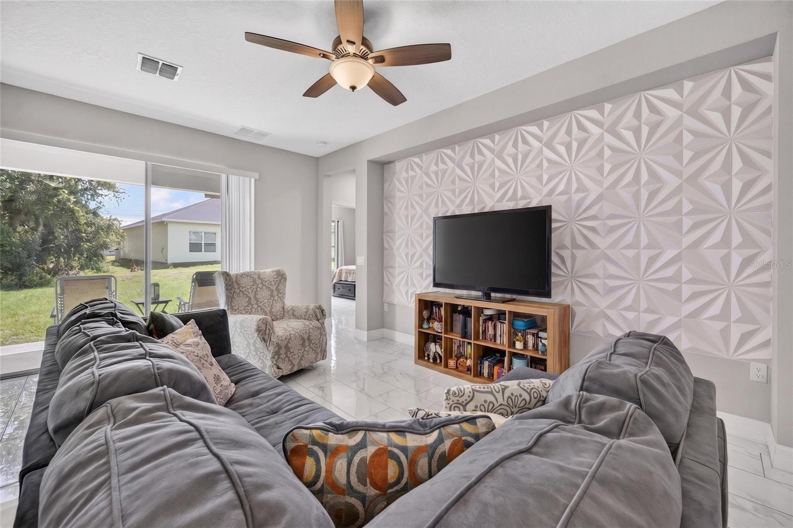 217 Begonia, Poinciana, FL 34759