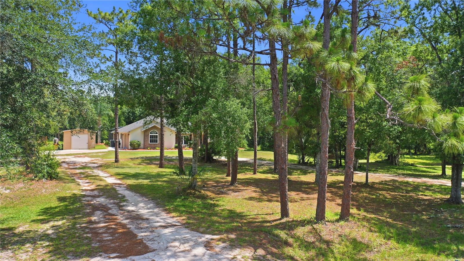 19113 Quinlan St, Orlando, FL 32833