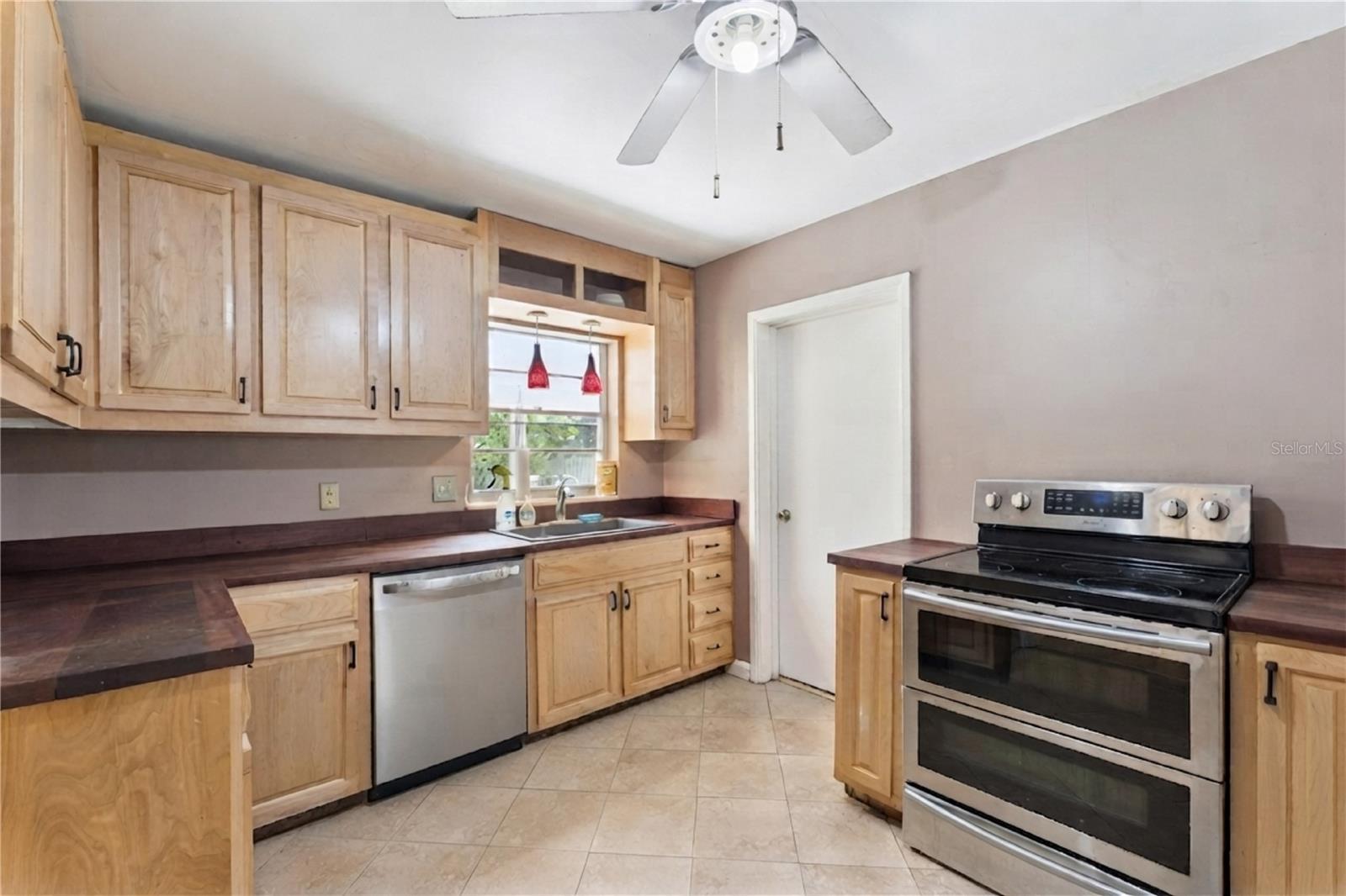 1003 Lake Bell, Winter Park, FL 32789