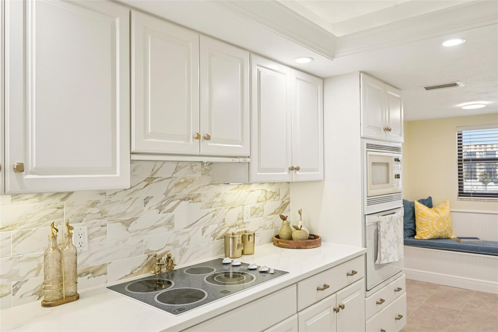 5780 Midnight Pass Unit 407, Sarasota, FL 34242