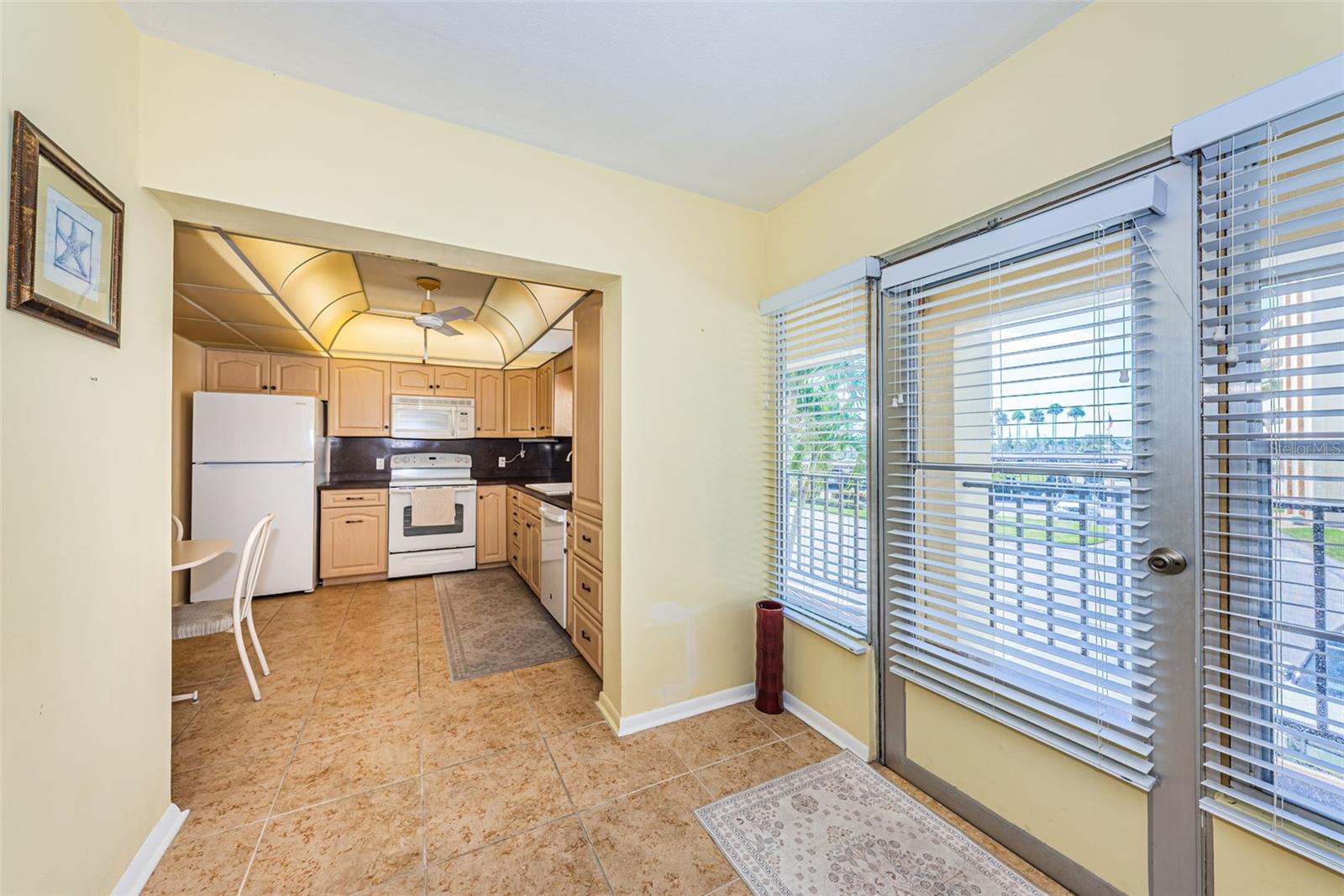 4700 Cove Unit 208, St Petersburg, FL 33708