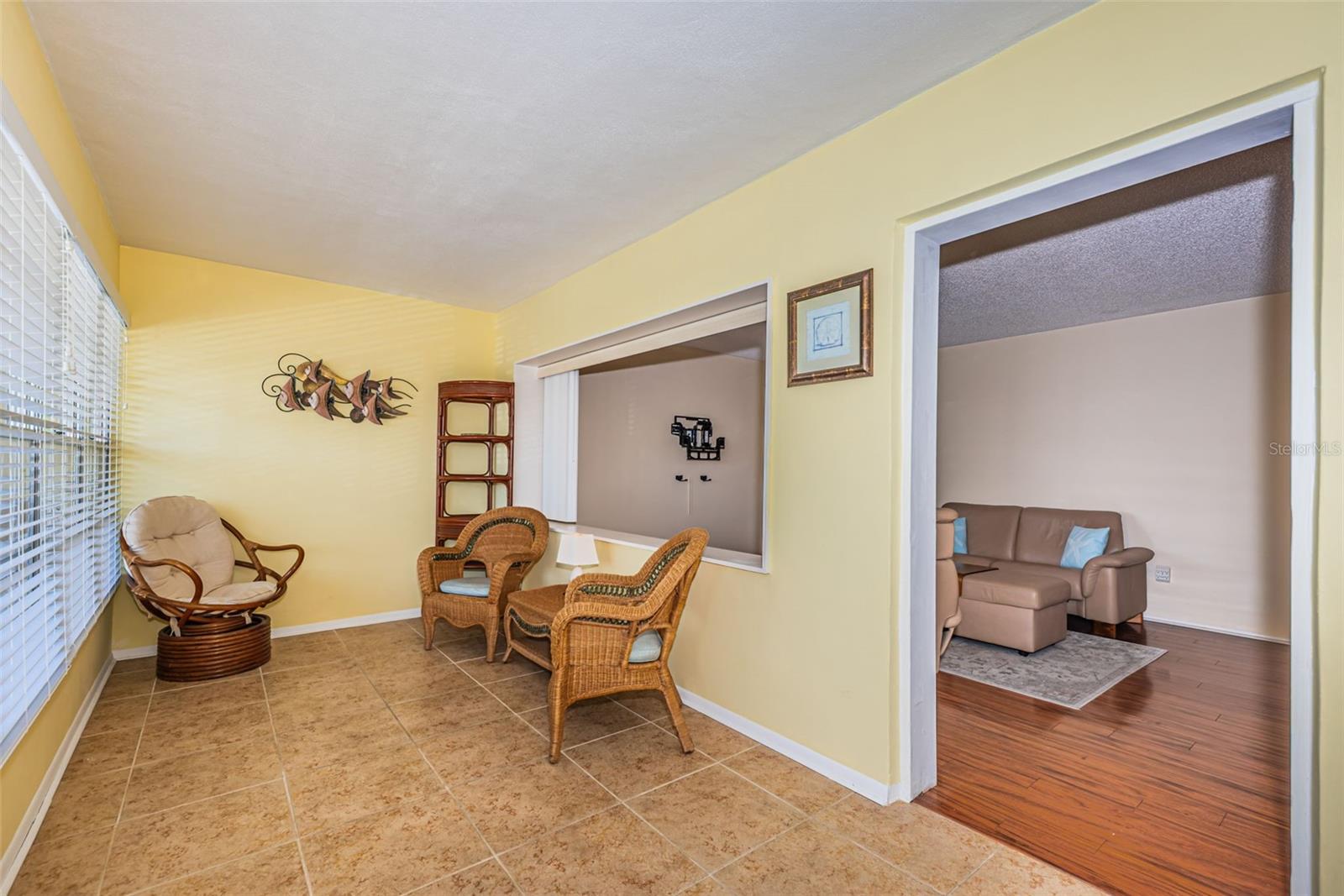 4700 Cove Unit 208, St Petersburg, FL 33708
