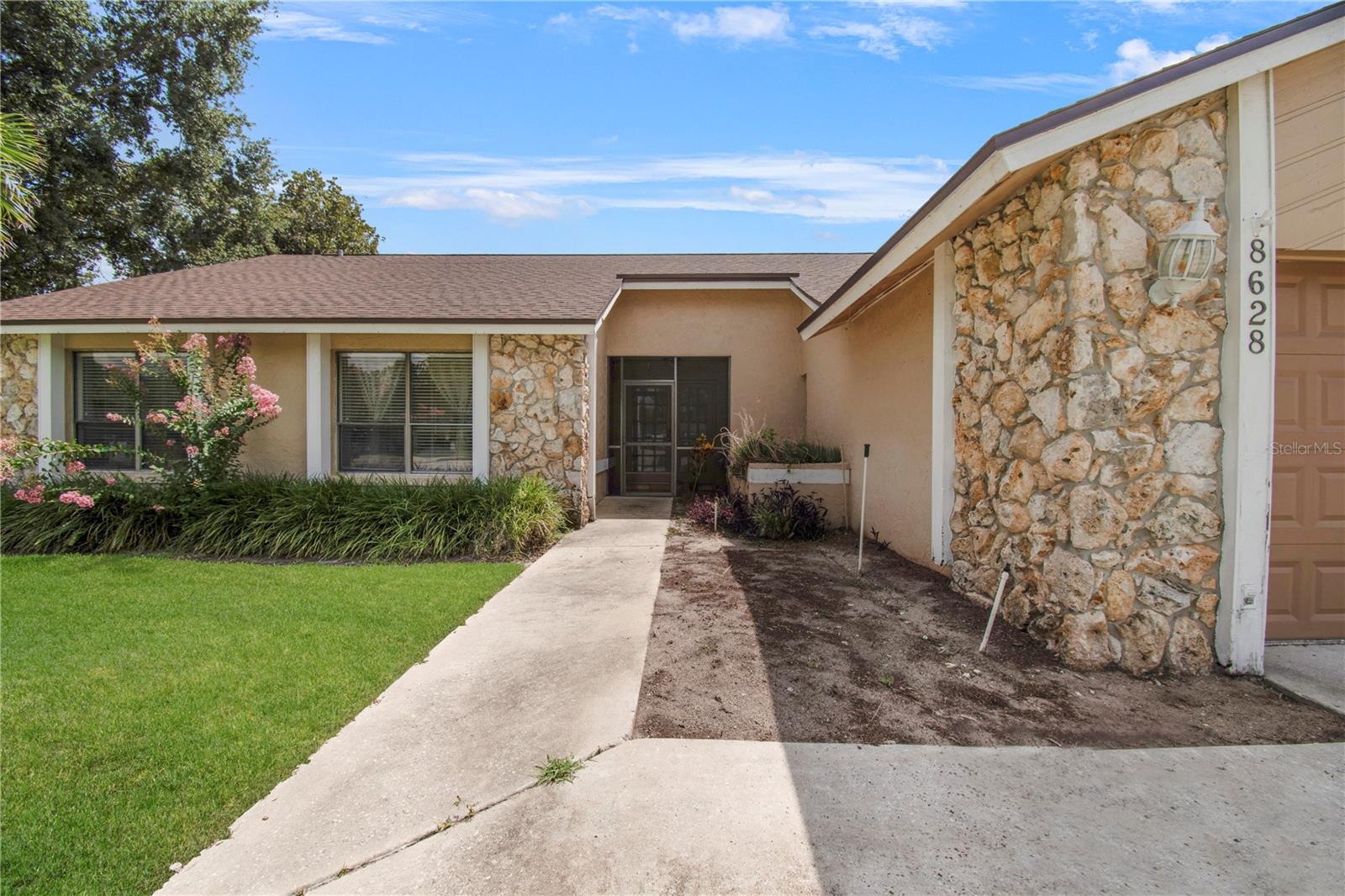 8628 Granada, Orlando, FL 32836