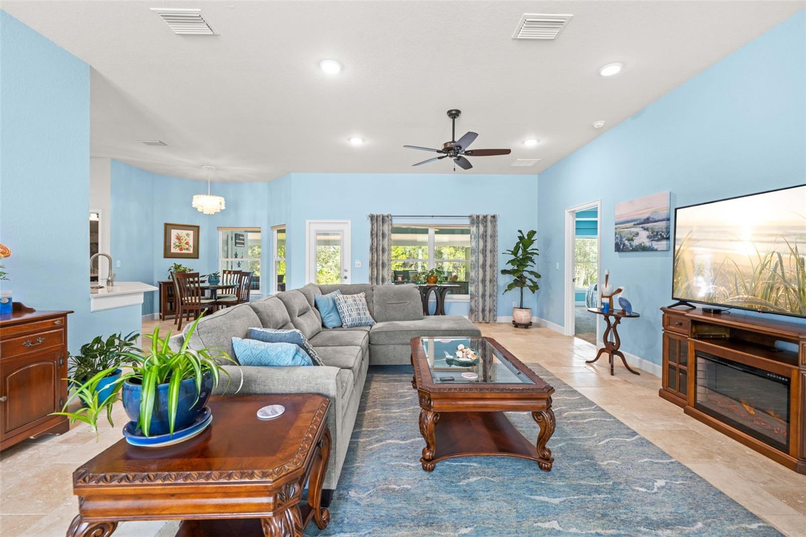 8 Dahlia, Homosassa, FL 34446