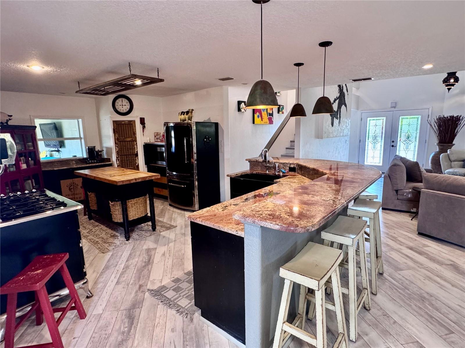 735 79th, St Petersburg, FL 33707