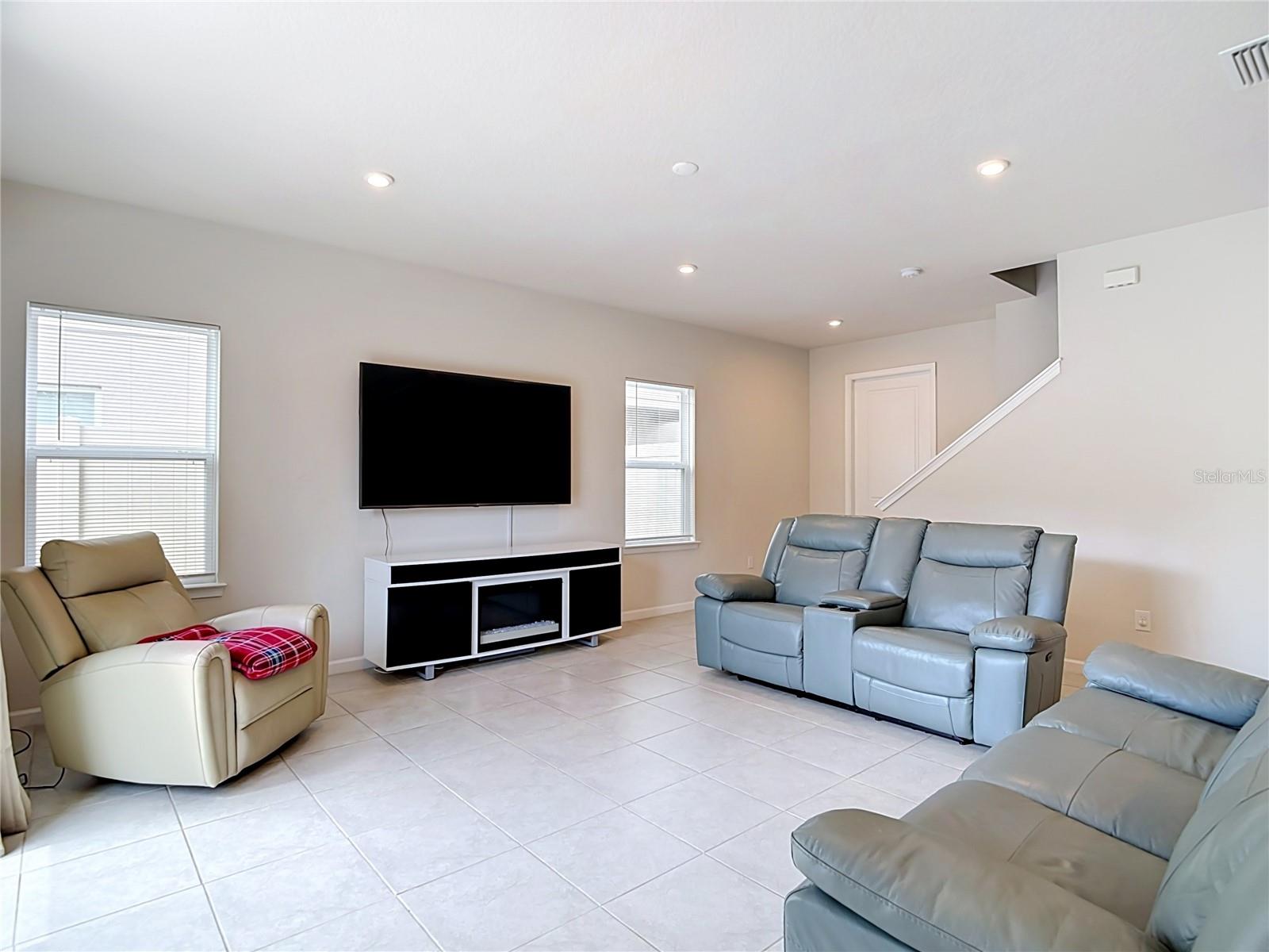10699 Old Sycamore, Land O Lakes, FL 34638