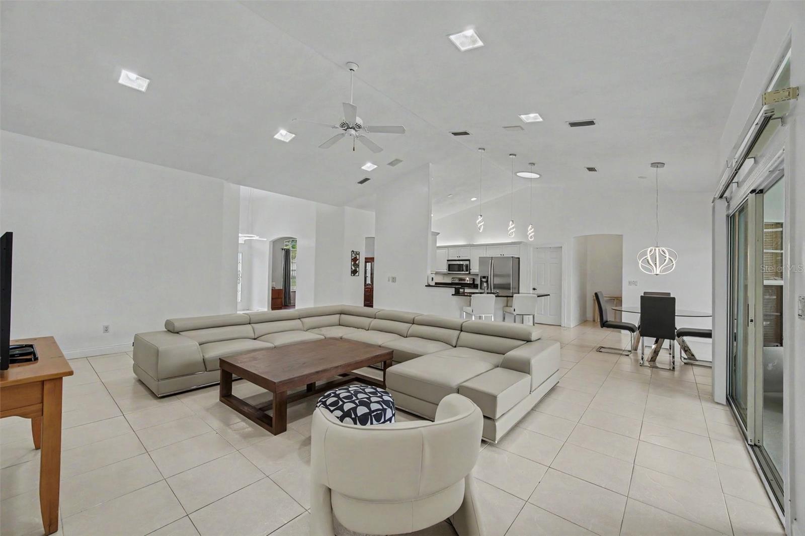 6079 Red Stag, Port Orange, FL 32128