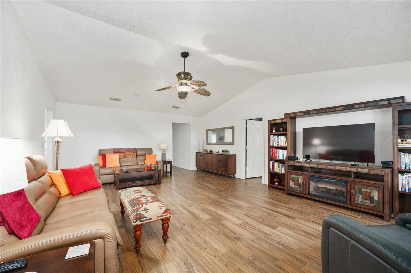 8560 90th Unit E, Ocala, FL 34481