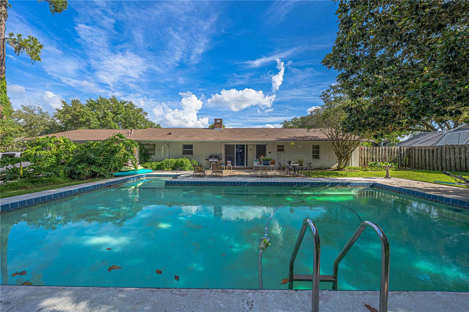2137 11th, Ocala, FL 34471