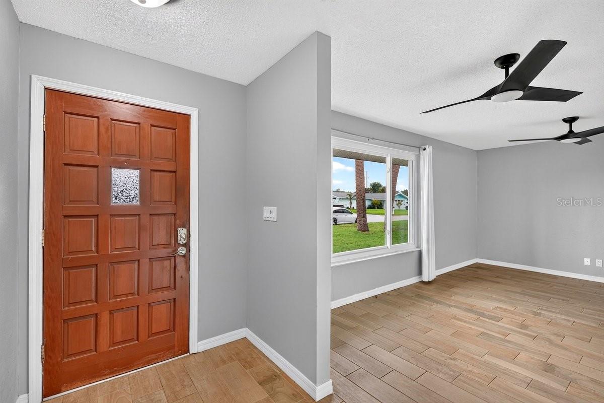 1309 Suwanee, Daytona Beach, FL 32114