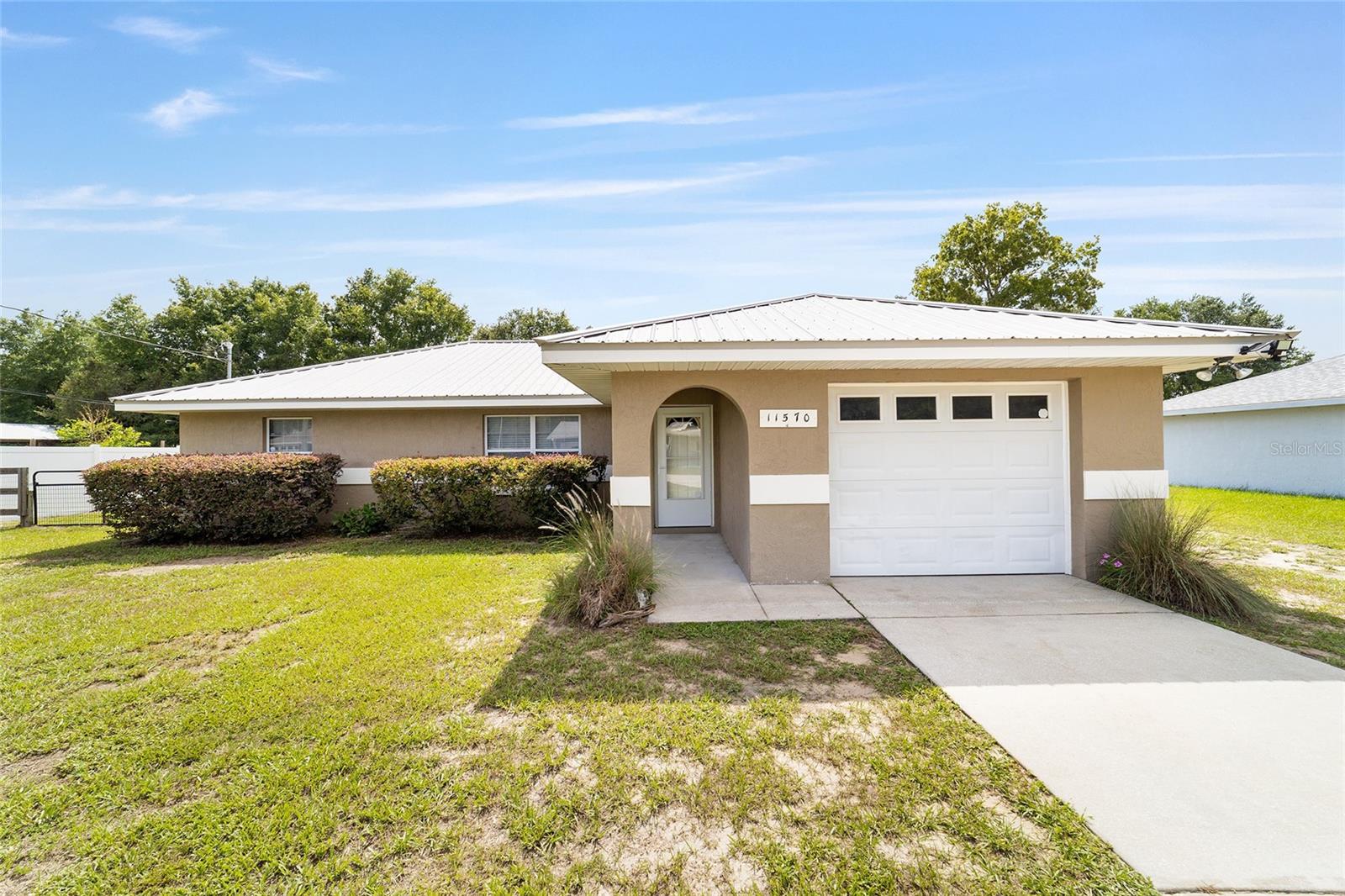 11570 84th, Belleview, FL 34420