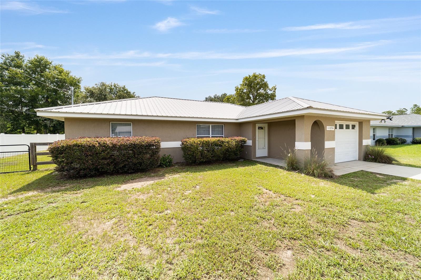 11570 84th, Belleview, FL 34420