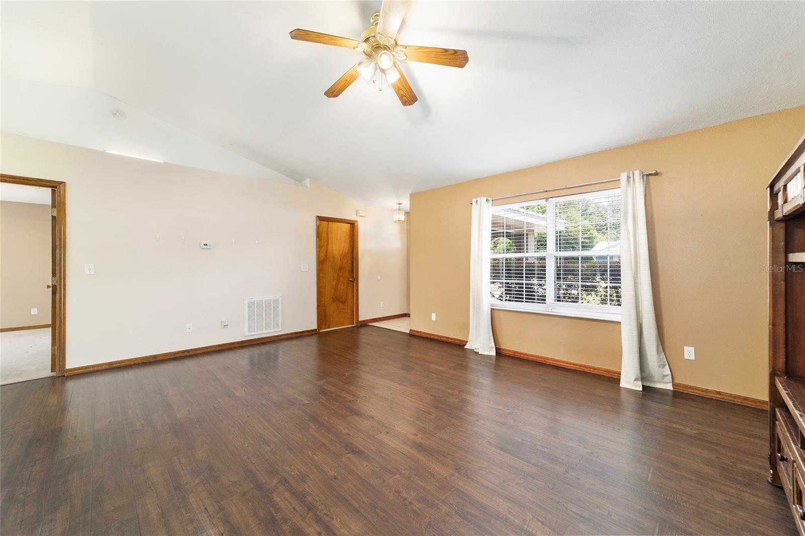 11570 84th, Belleview, FL 34420