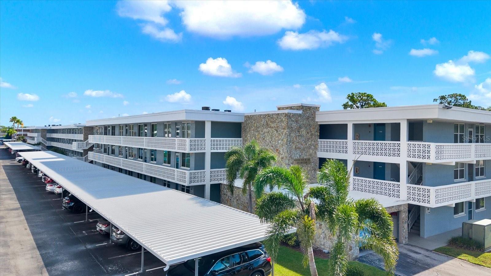 4715 Bay Unit 126, St Petersburg, FL 33703