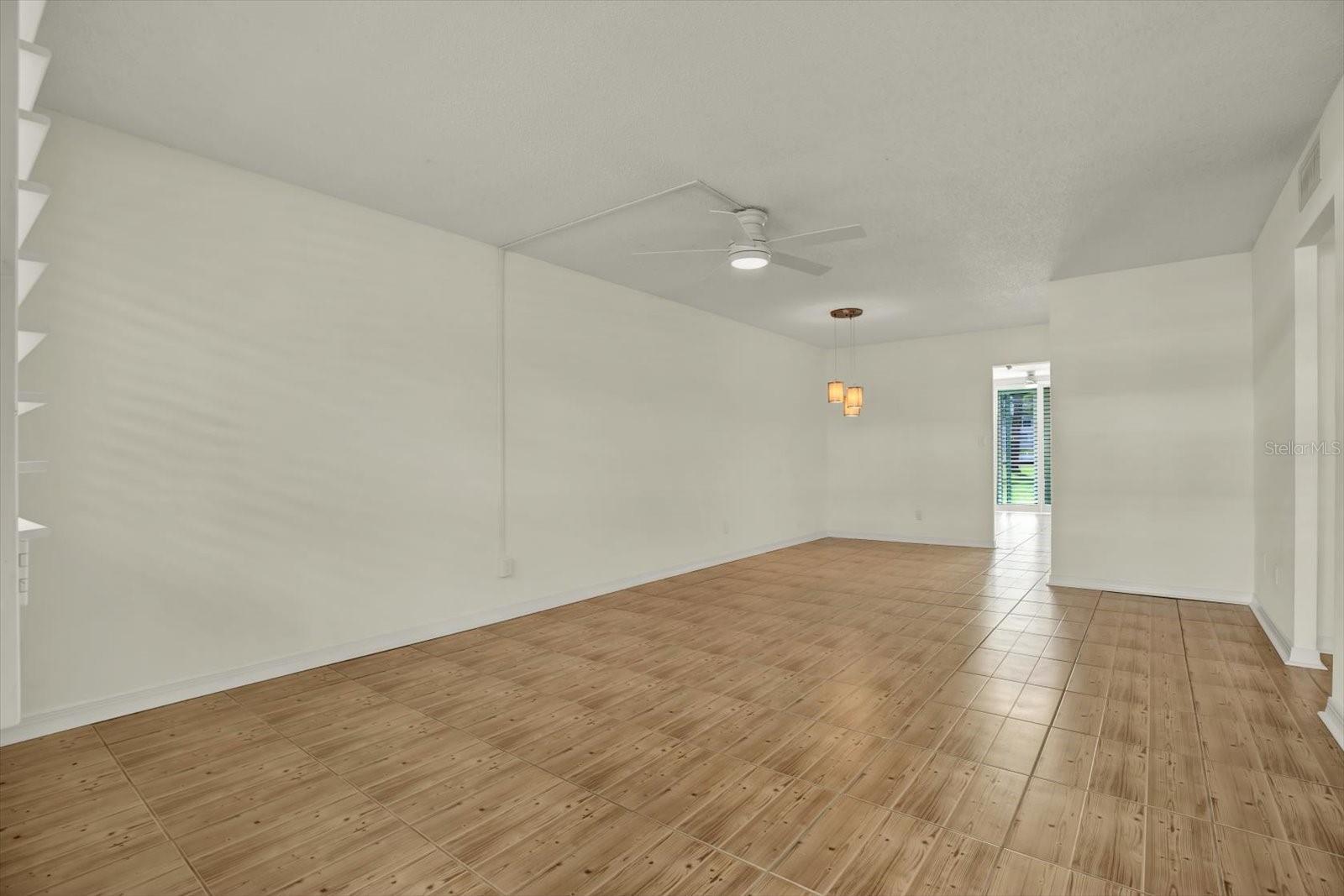 4715 Bay Unit 126, St Petersburg, FL 33703