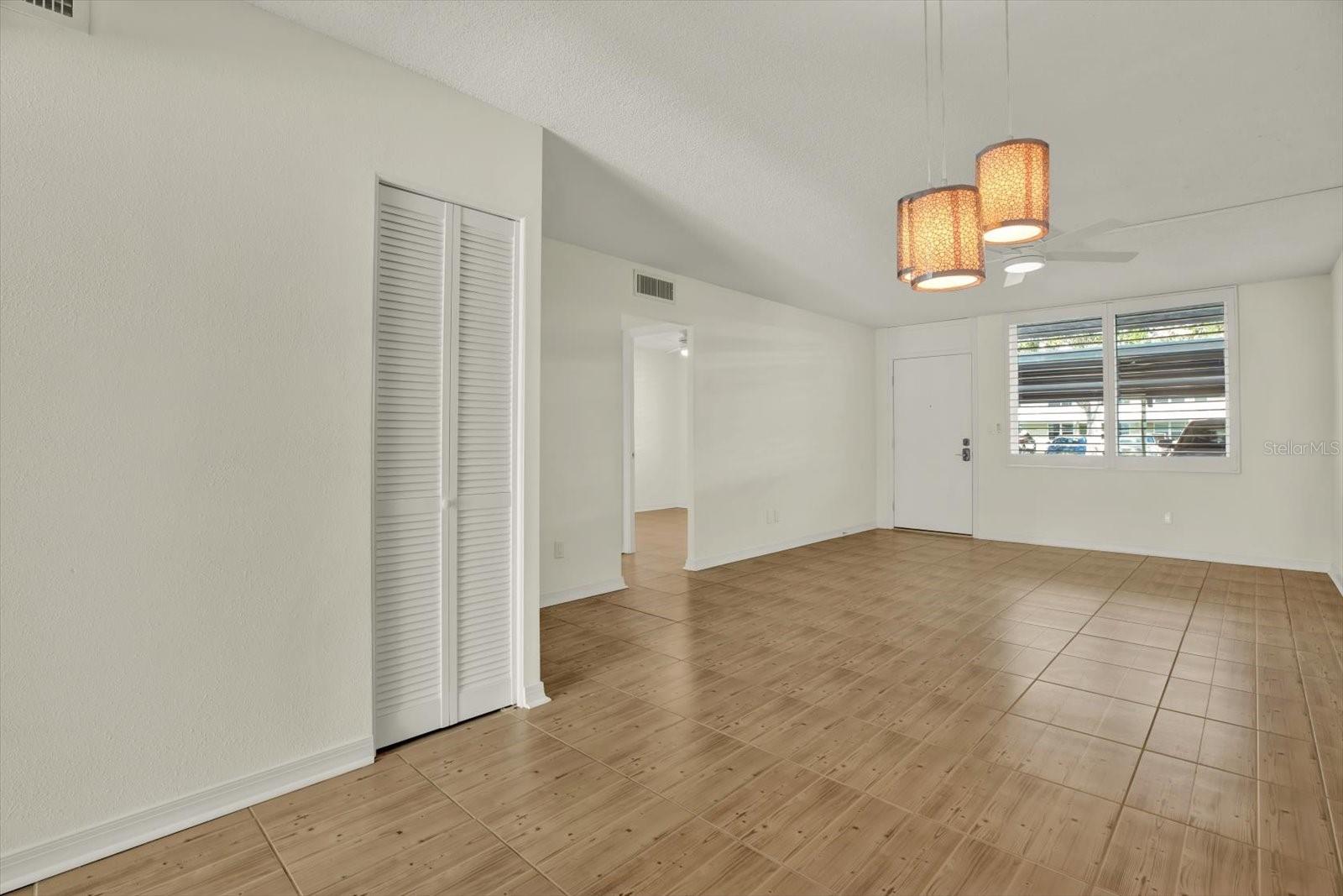 4715 Bay Unit 126, St Petersburg, FL 33703