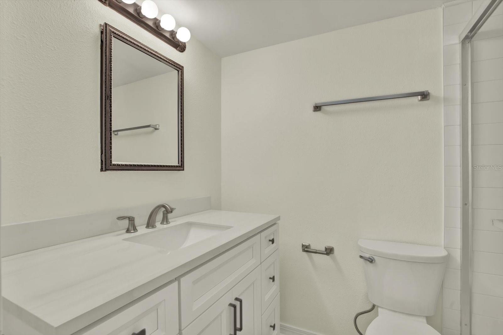 4715 Bay Unit 126, St Petersburg, FL 33703