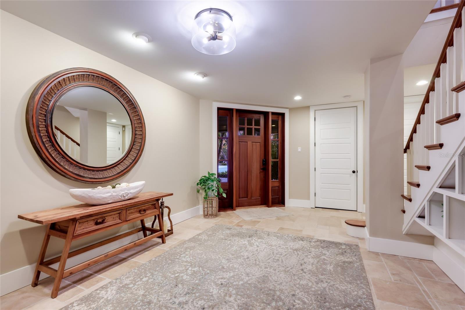 526 56th, Holmes Beach, FL 34217
