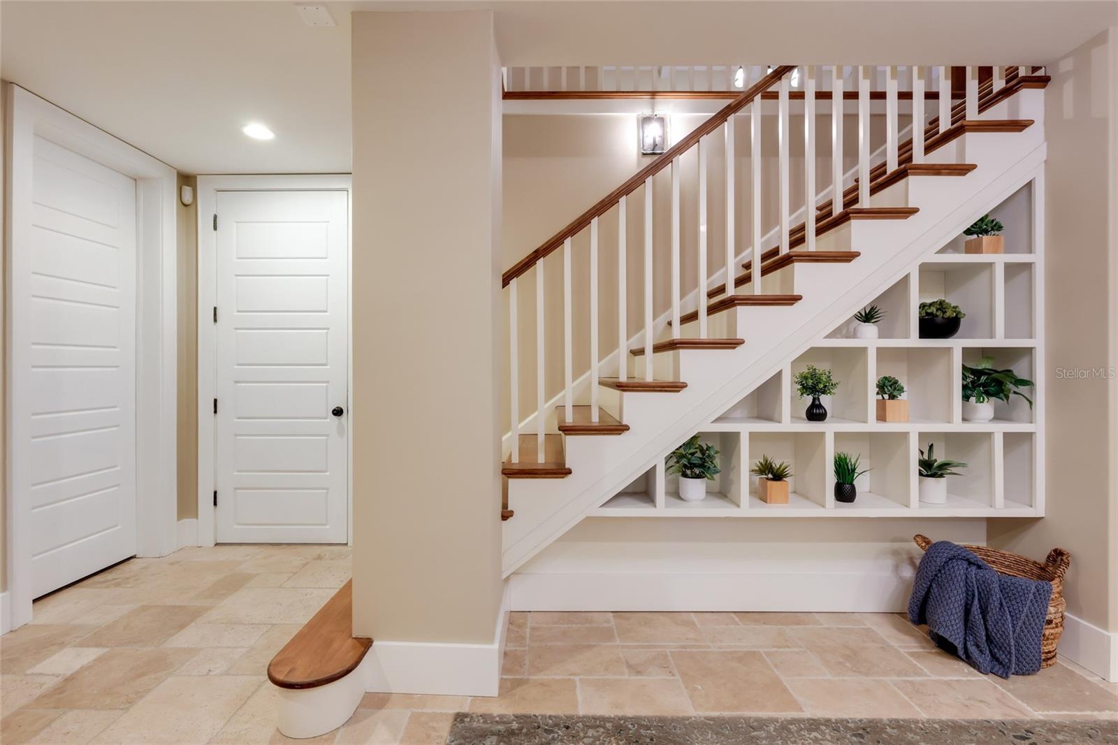 526 56th, Holmes Beach, FL 34217