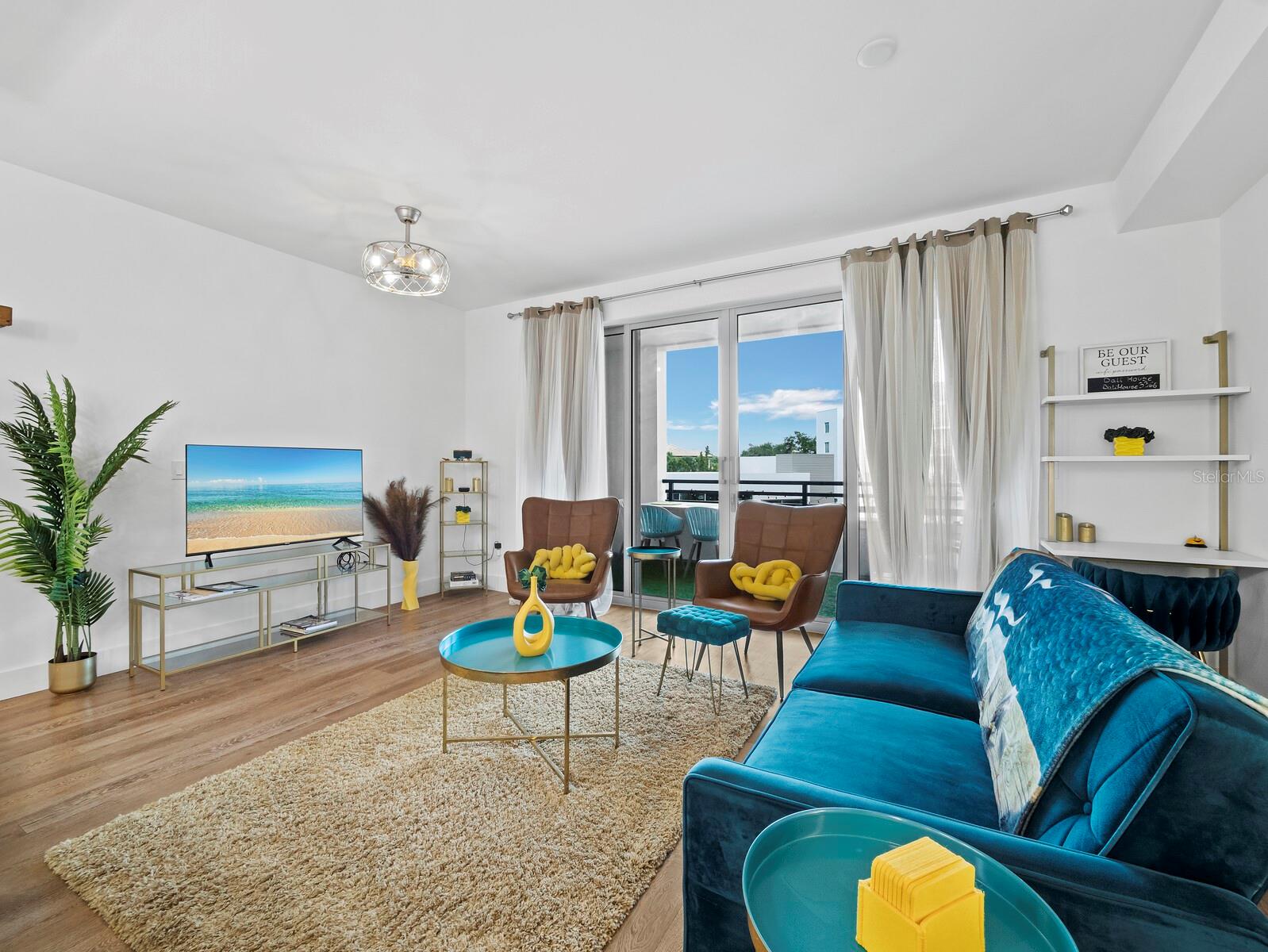 1703 Tamiami Unit 306, Sarasota, FL 34234