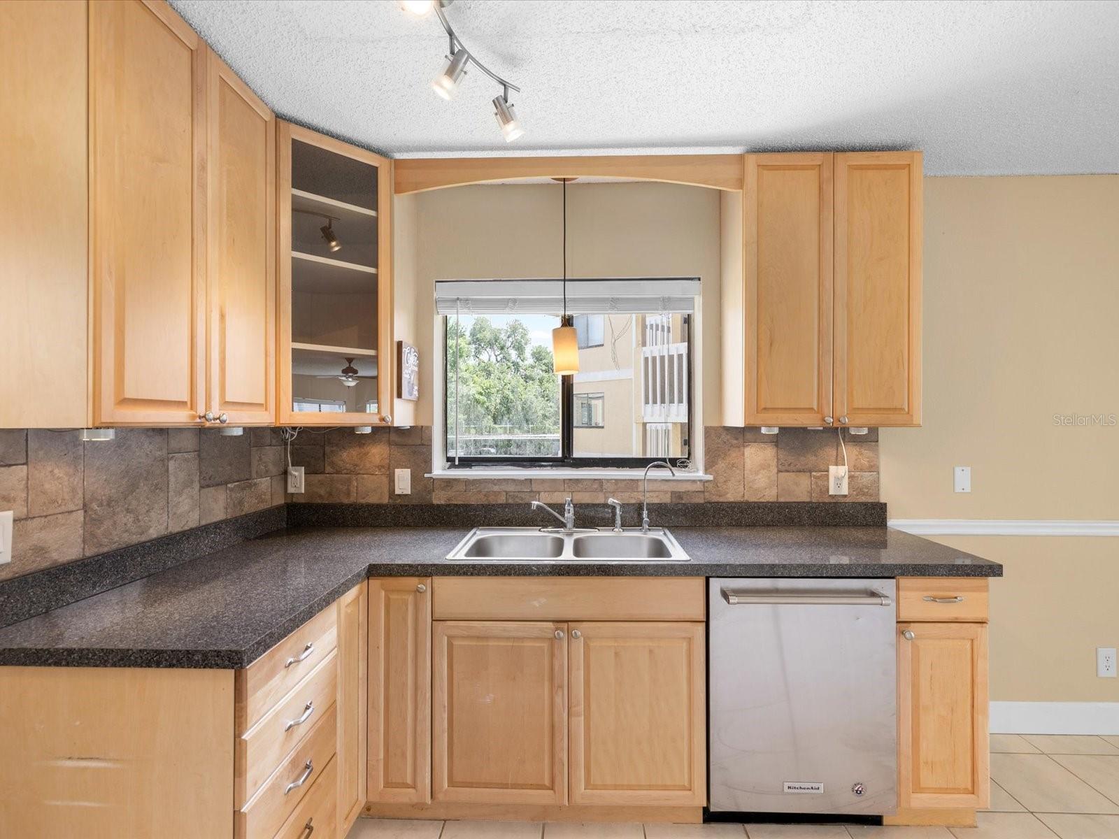 1550 Belcher Unit 421, Clearwater, FL 33764