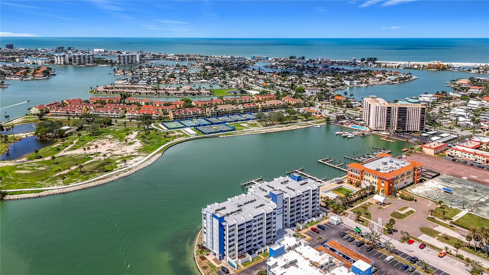 450 Treasure Island Unit 111, Treasure Island, FL 33706