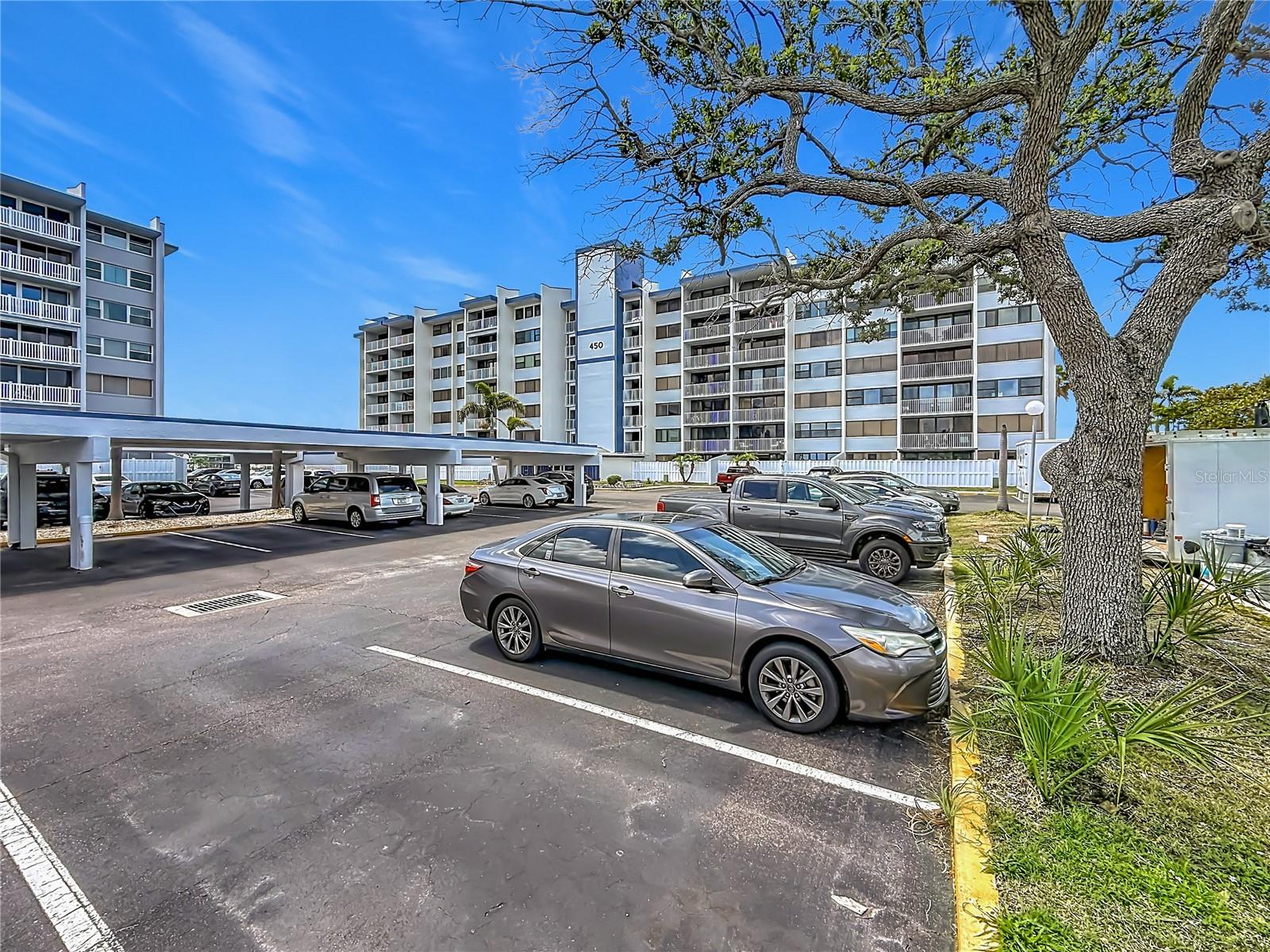 450 Treasure Island Unit 111, Treasure Island, FL 33706