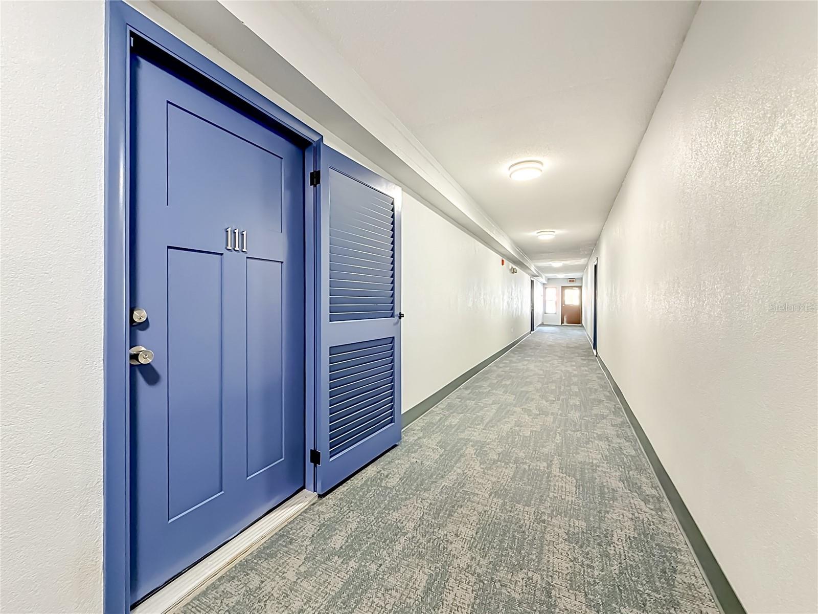 450 Treasure Island Unit 111, Treasure Island, FL 33706