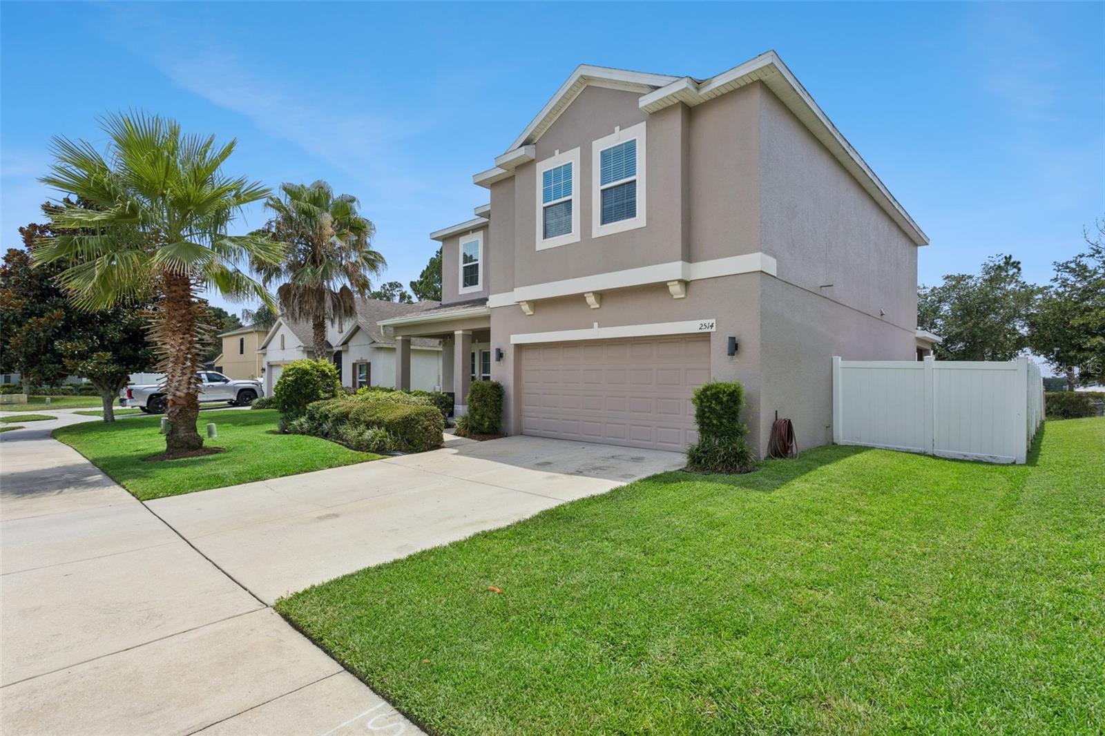 2514 Plumadore, Grand Island, FL 32735