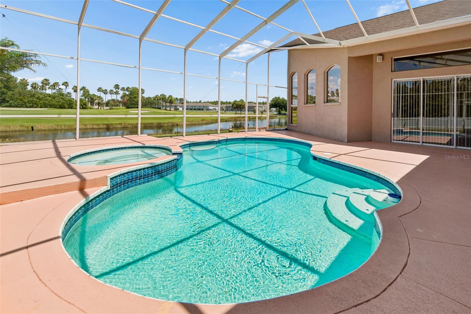 18107 Emerald Bay, Tampa, FL 33647