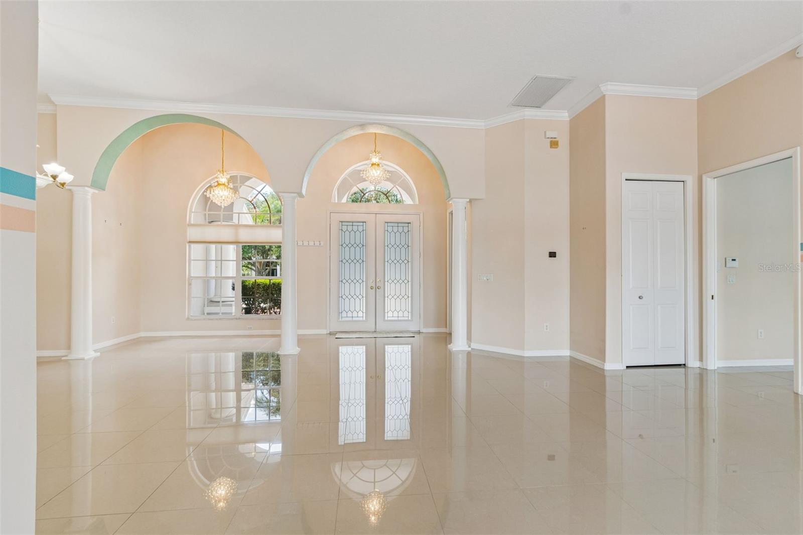 18107 Emerald Bay, Tampa, FL 33647