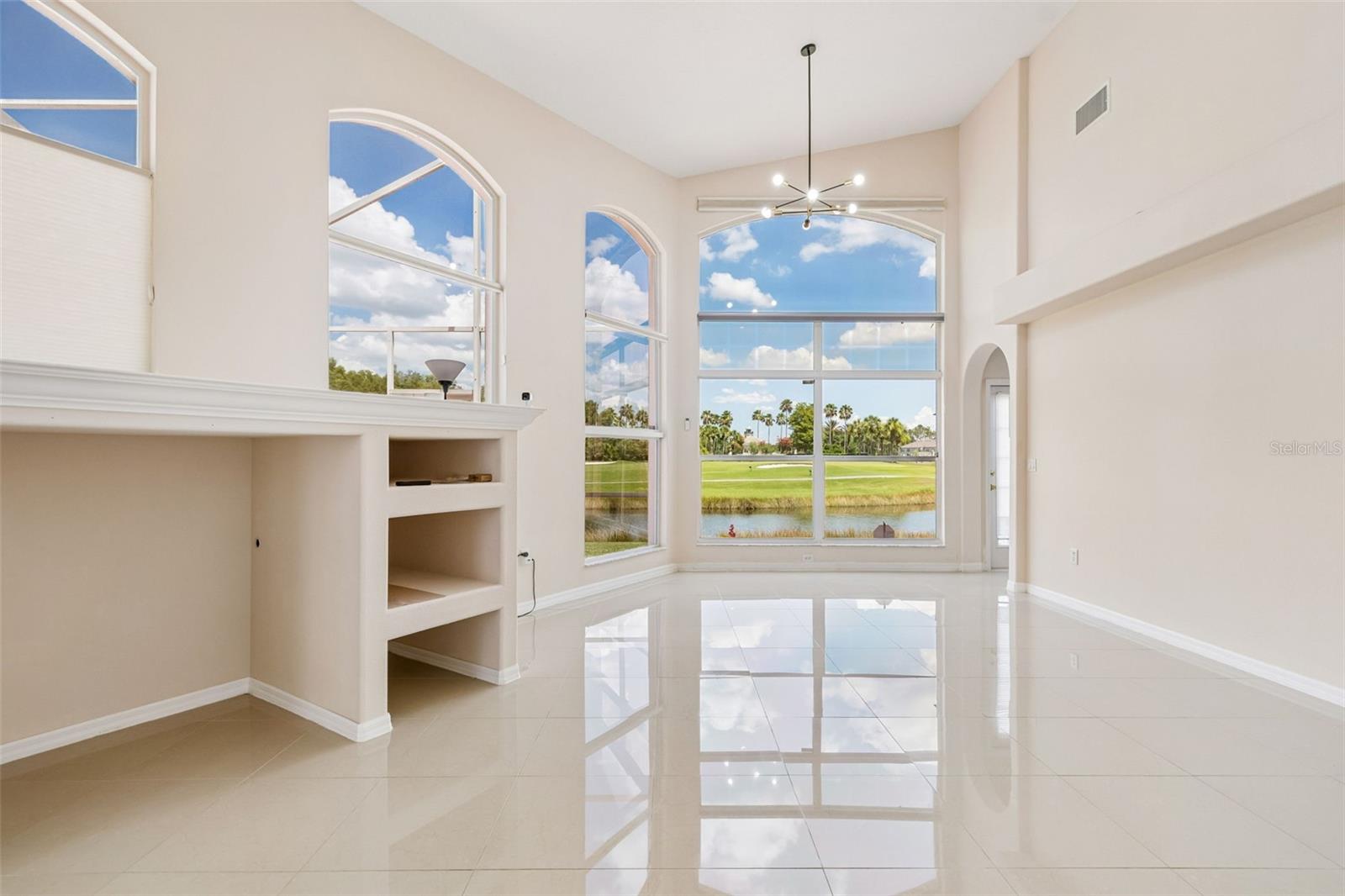 18107 Emerald Bay, Tampa, FL 33647