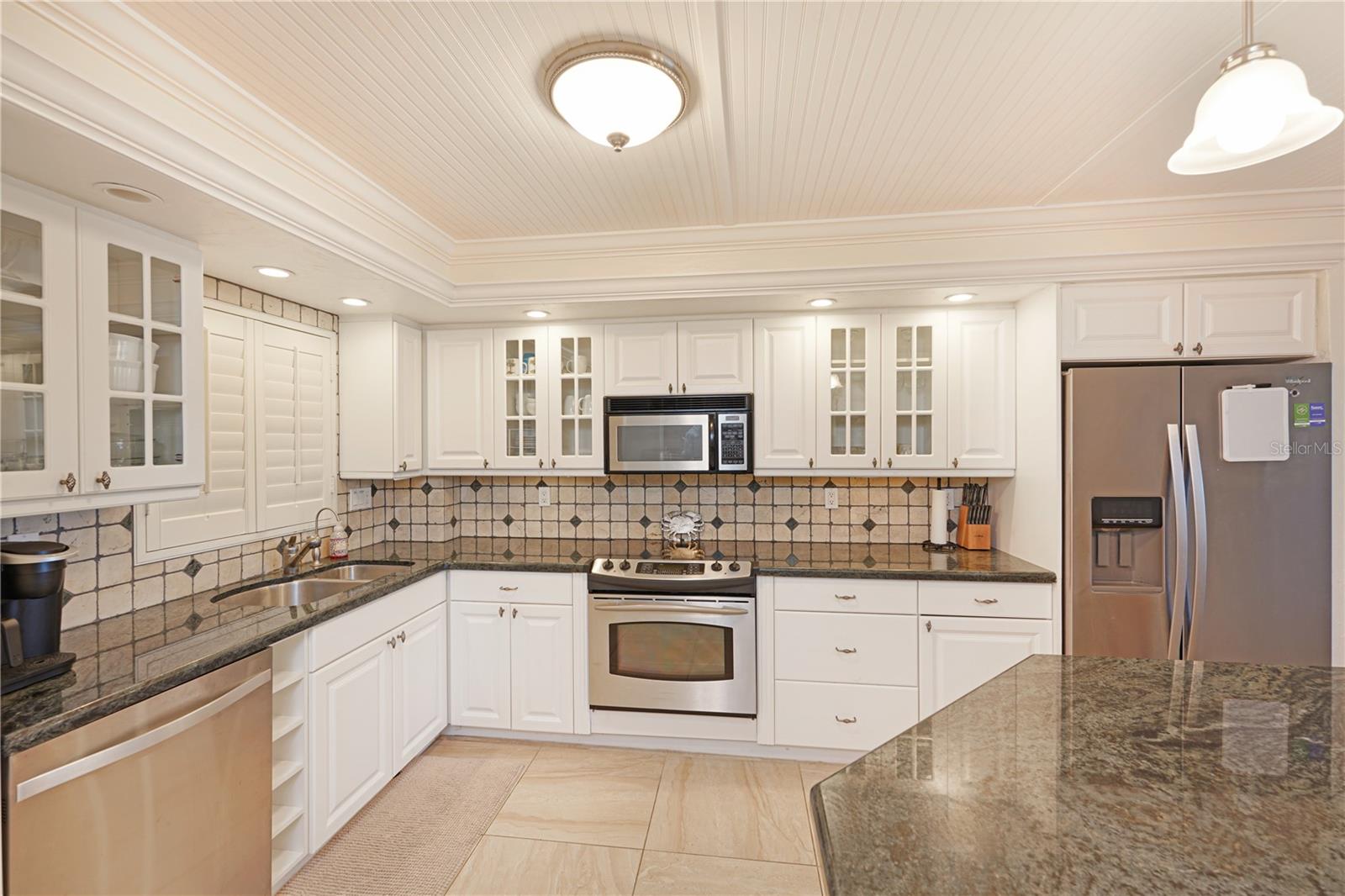 5600 Beach Way Dr Unit 213, Sarasota, FL 34242