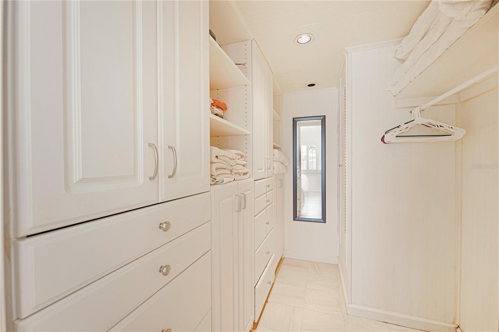 5600 Beach Way Dr Unit 213, Sarasota, FL 34242