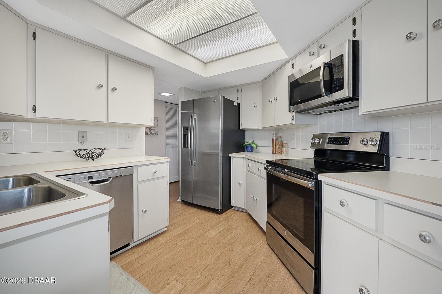 1 Oceans West Unit 6a6, Daytona Beach, FL 32118