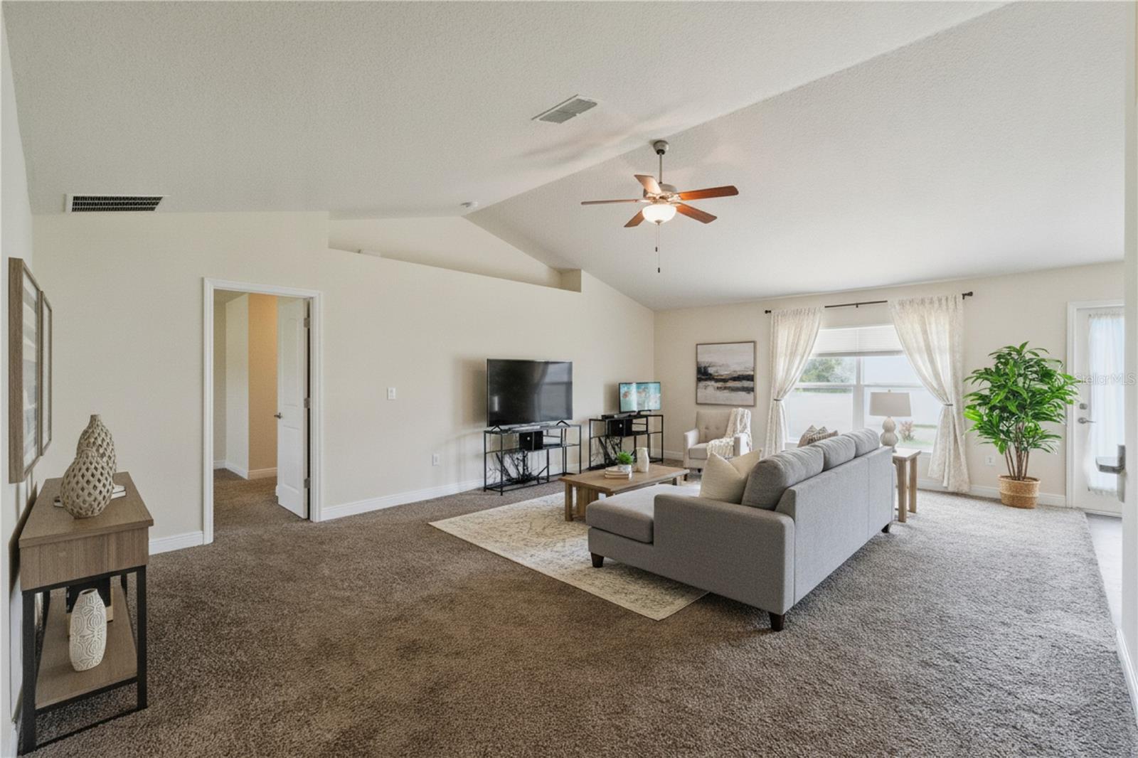 545 Viceroy, Kissimmee, FL 34758