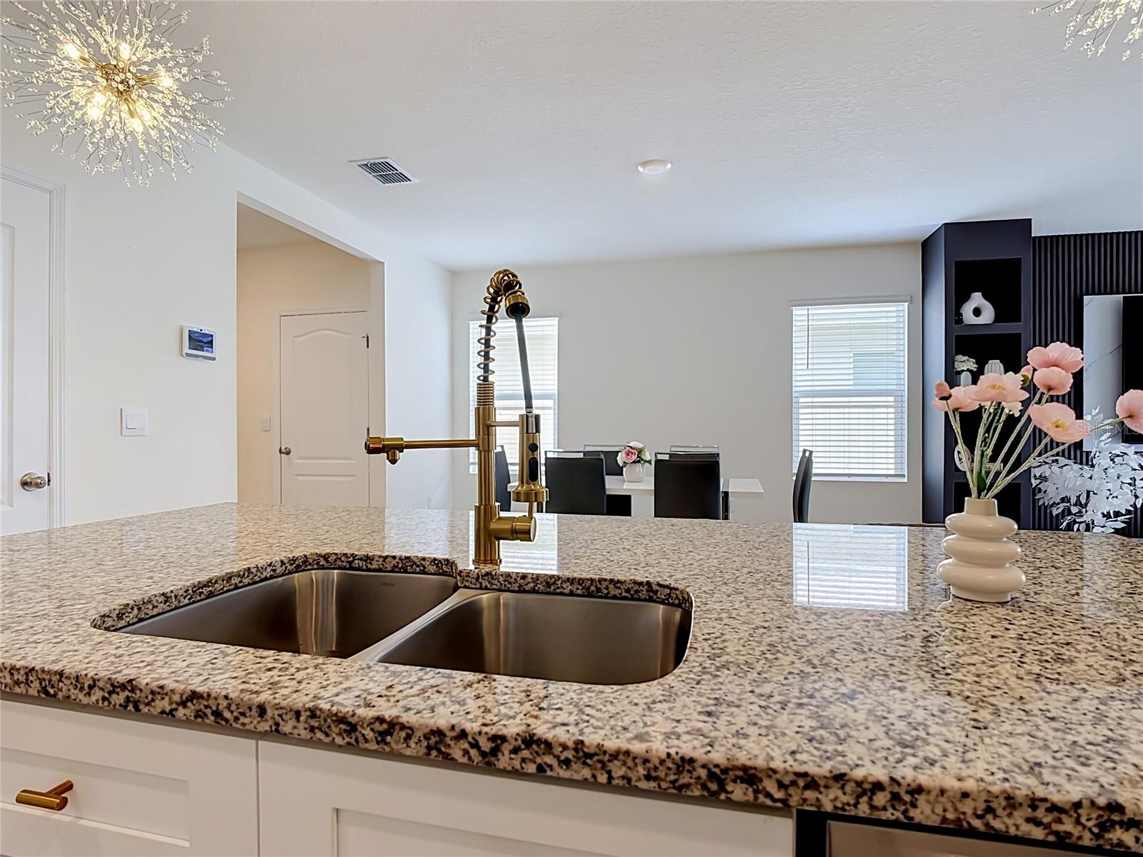 1172 Cascades, Davenport, FL 33837