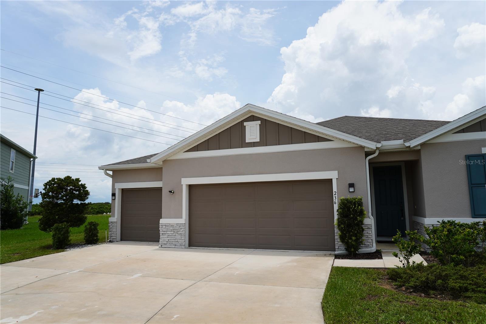 236 Hillcrest, Dundee, FL 33838