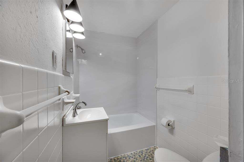 3315 58th Unit 103, St Petersburg, FL 33712